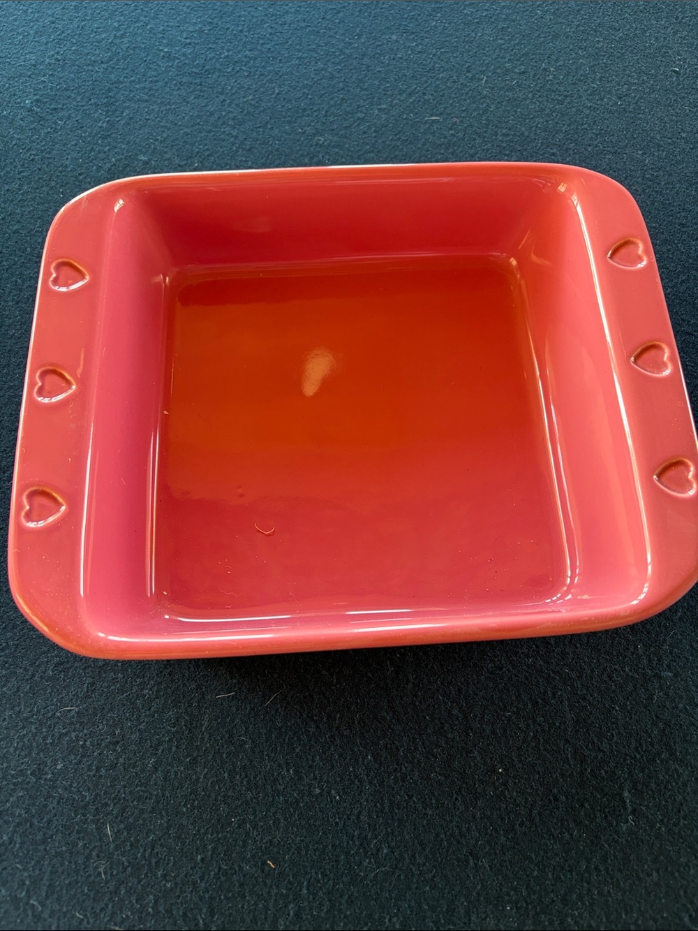 Chantal Ceramic Heart-Accent Pink Baking Dish